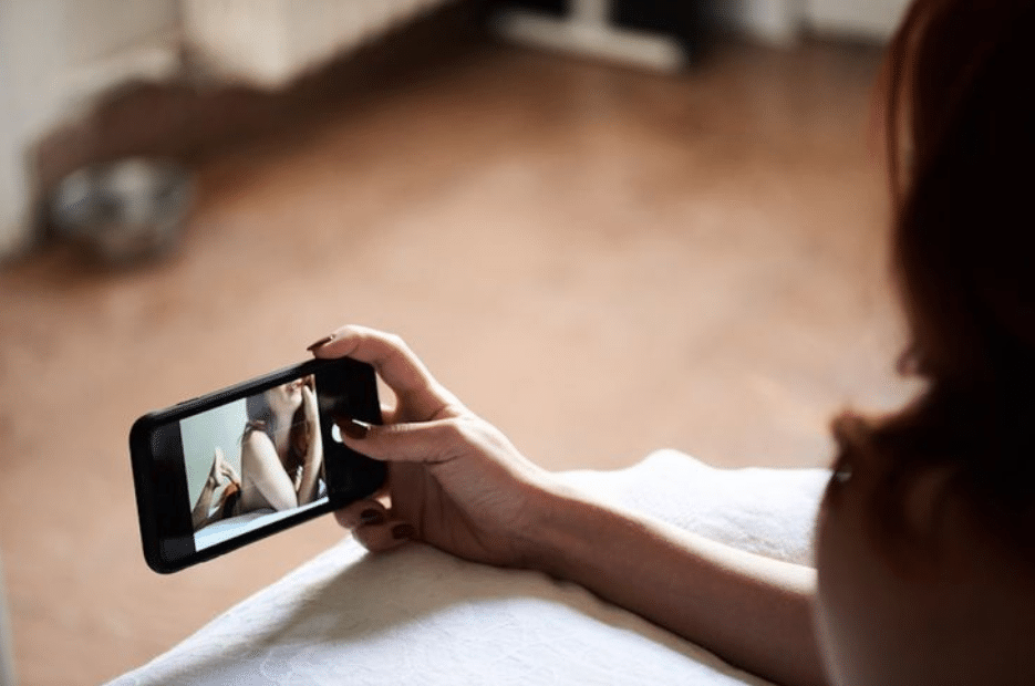 Is Sexting Cheating Is Sexting Cheating